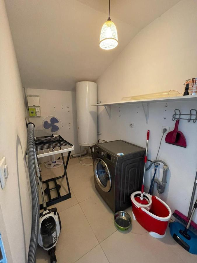 Superbe Appartement Avec 2 Chambres - 9 Personnes - Parking Prive Tournon-sur-Rhone Exterior photo